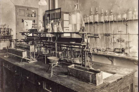 Banting and Best s Laboratory